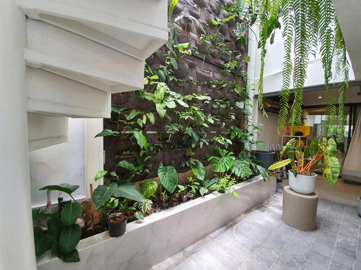 Roompini Bangkok Exterior foto